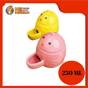 CERAMIC CHICKEN FOOD FEEDER 250ML 9X8CM